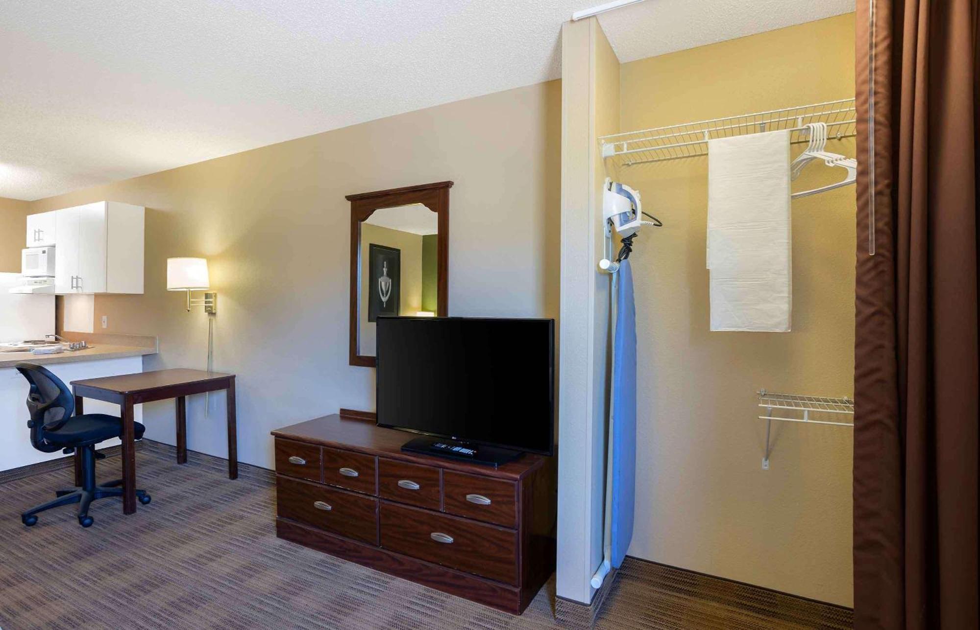 Extended Stay America Select Suites - Springfield - South מראה חיצוני תמונה