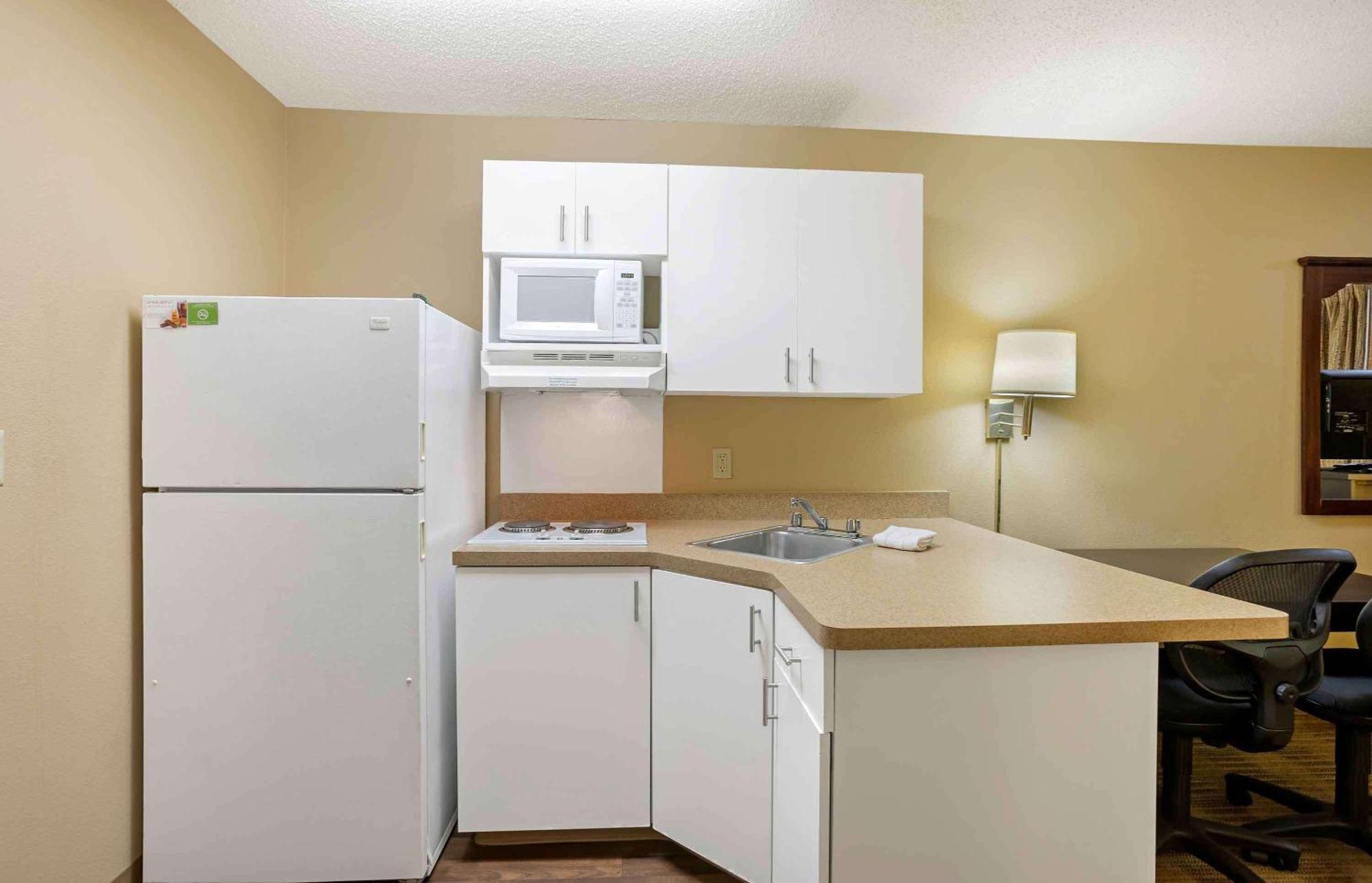 Extended Stay America Select Suites - Springfield - South מראה חיצוני תמונה