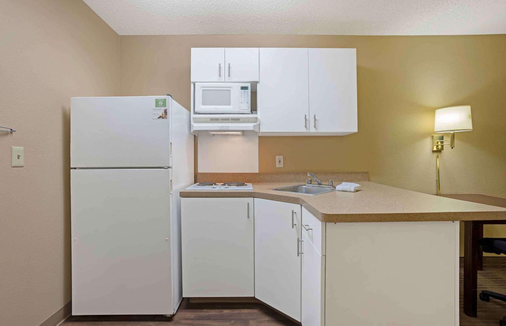 Extended Stay America Select Suites - Springfield - South מראה חיצוני תמונה